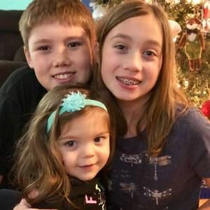 Meet your Posher, Sharon